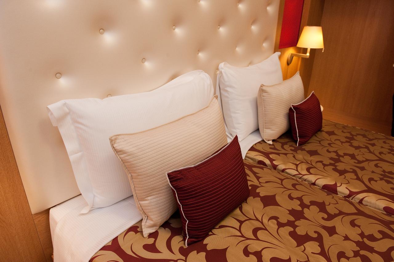 Navona Luxury Guesthouse Rome Exterior photo